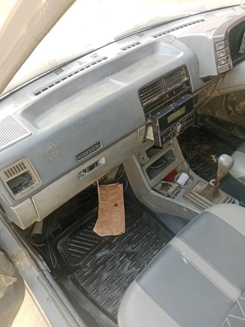 مناسب قیمت میں 4