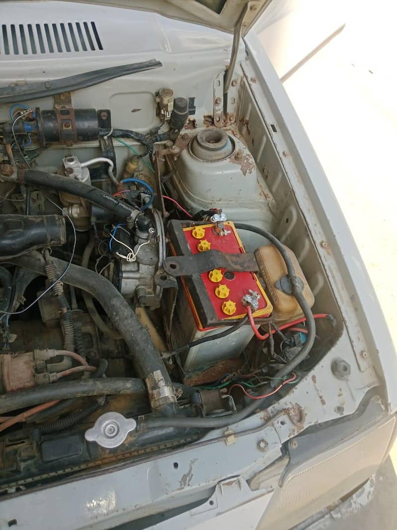 مناسب قیمت میں 6