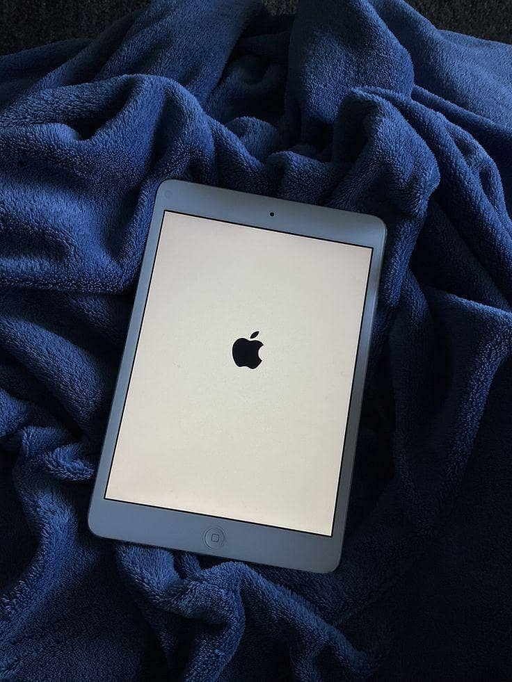 IPAD MINI 2 Exchange With Good Phone 0