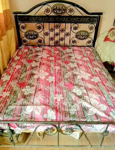 Strong and durable iron double bed