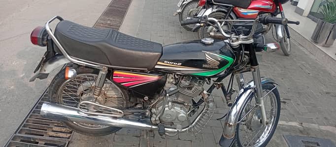 Honda 125c 2013 model