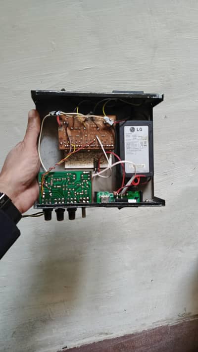 4440 amlifier  good sound