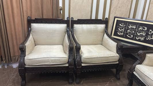 7 Seater Sofa Set for Sale in Good Conditon