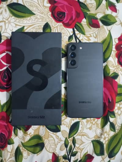 Samsung S22 | small line in Penal. baki 10/10