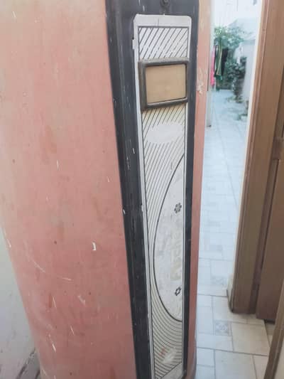 Gas Gayser for sale Buch villas