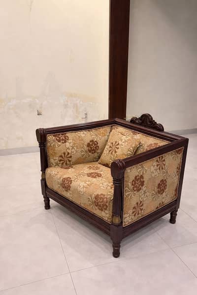 Sofa set good condition for sale