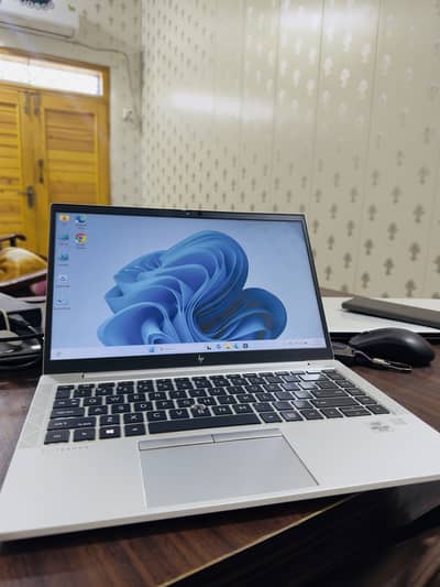 HP Elitebook G7 i5 10 generation 256 SSD