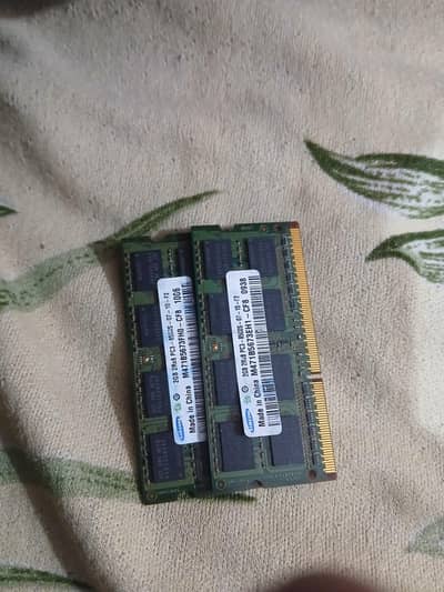 2Gb Ram DDR3 85C0S M471B5673EH1