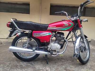 Honda 125 2003 model
