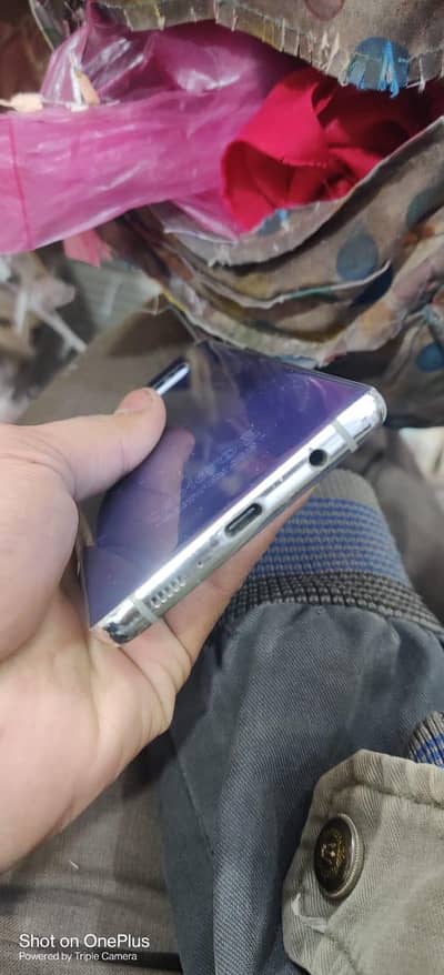 Samsung s10plus 6ram 128 memory