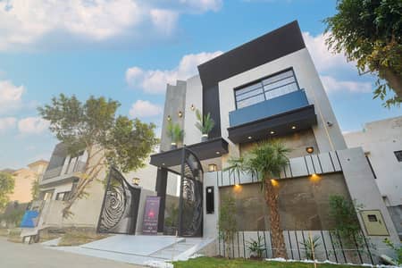 100% Original Property - 5 Marla Brand New Owner Build House Available For Sale At Prime Location Near to Park - Must Be See