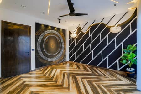 100% Original Property - 6 Marla Corner Owner Build House Available For Sale At Prime Location Near to Park - Must Be See