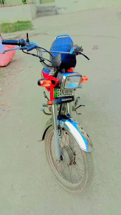 Metro CD 70cc arjant sell krni ha total jenwan bike ha