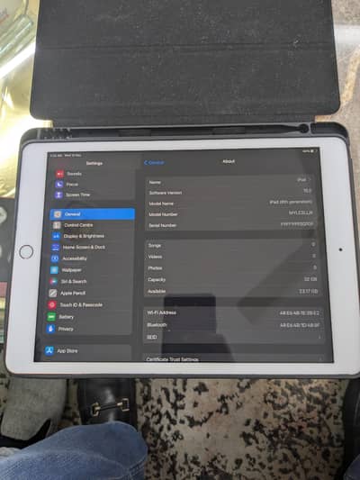 Apple iPad 8th Generation I 32GB I Wi-Fi I Perfect Working