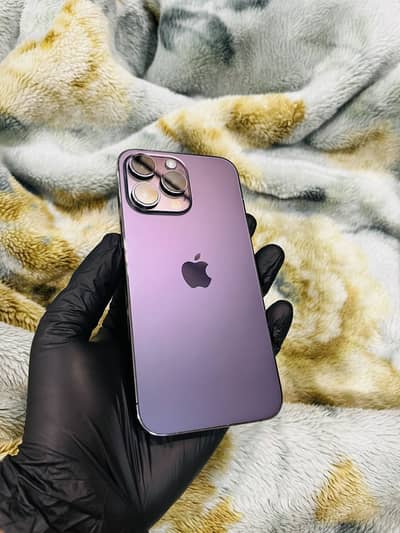I phone 14 pro max LLA pta approved with complete box. . !
