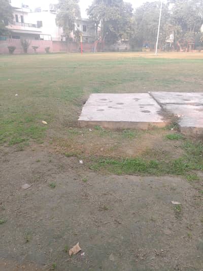 Ghar per female ki jarurat hai