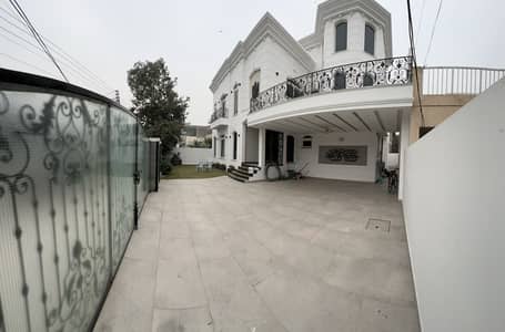 03068120422 2 KANAL HOUSE FOR RENT IDEAL LOCATION IN MODEL TOEN FOR OFFICE AND RESIDENCE PURPOSE FACING PARK HOUSE MAIN MODEKL TOWN