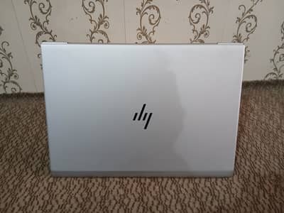 Hp elitebook core i7 8th generation v-pro edition 8-256 ssd