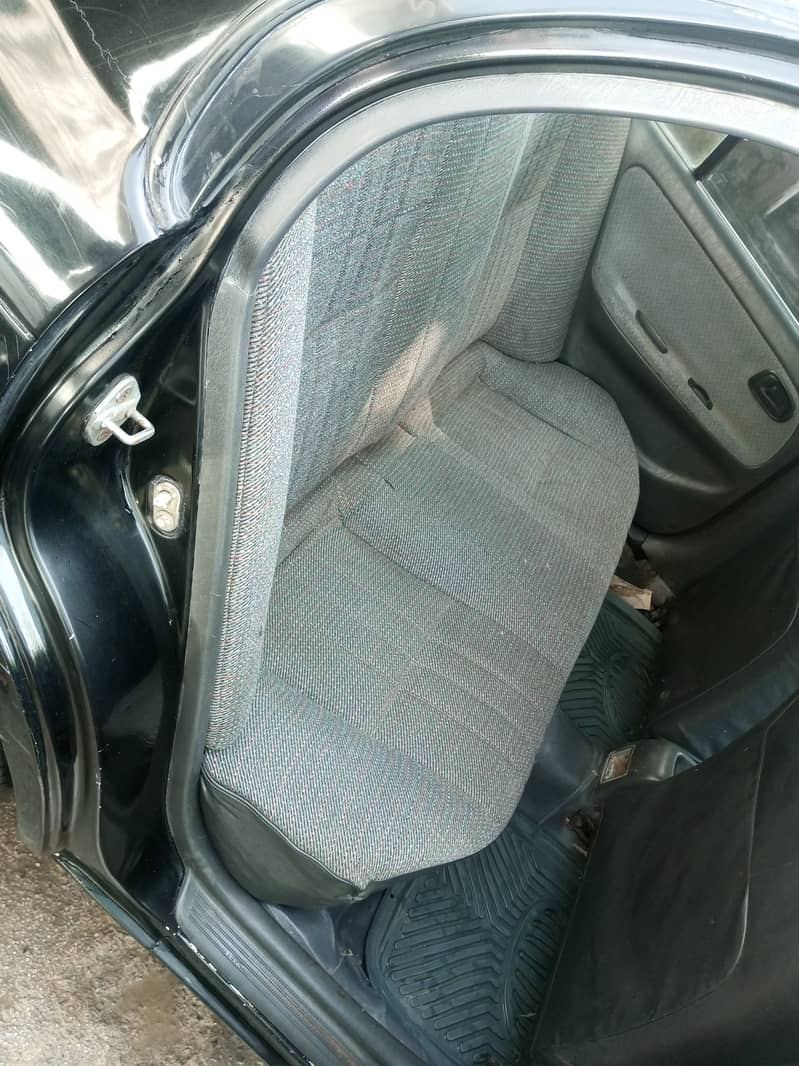 Corolla 2000 model 13