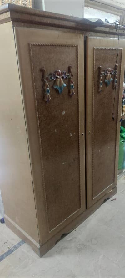 wardrobe almari