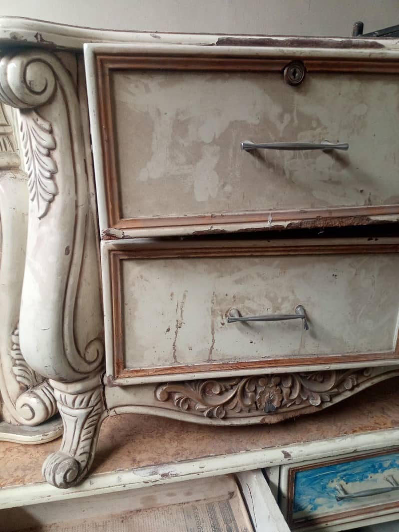 dressing side table 2