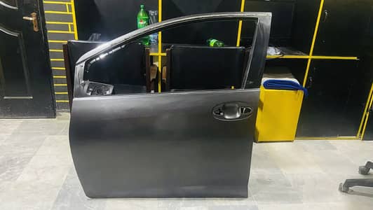 Left side front and back doors Vitz 2017