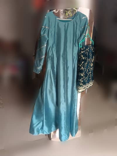 velvet embroidered shawal with rao silk maxi
