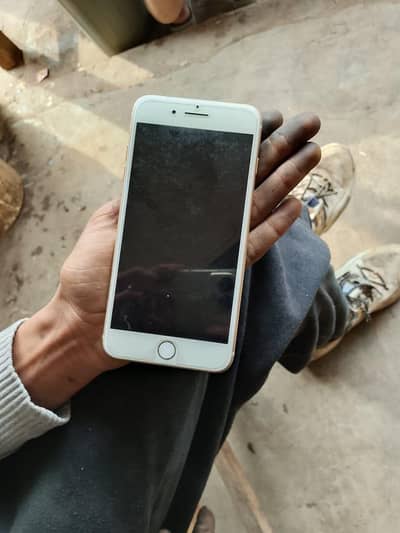 iphone 7 plus ok condition