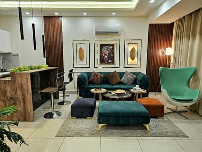 Elysium Mall 1BHK lavish Corner view apartment available on rent for daily and weekly basis