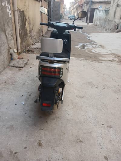 scooty G7 Ramza(New Asia)