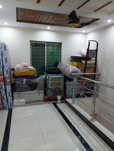 5 Marla just like brand new house 5 bedroom attach washroom tv lounch Dring room kicten