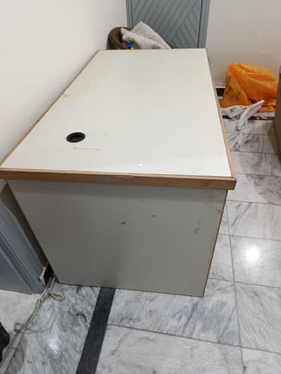 office Workstation Table