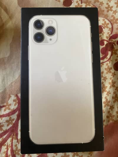 Iphone 11 Pro PTA Approved 256 GB white colour water pack 10/10 Bty 72