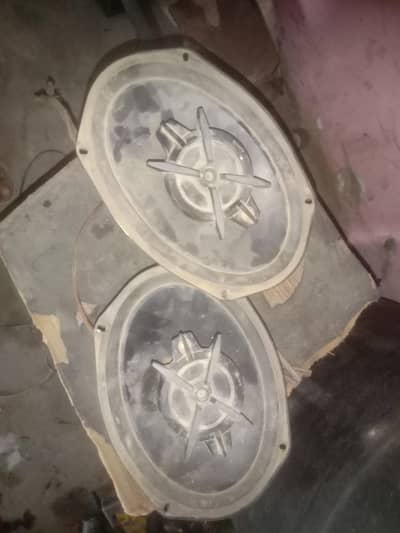 Car woofer speaker sell urgent