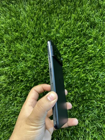 Google Pixle 8 pro 1024Gb