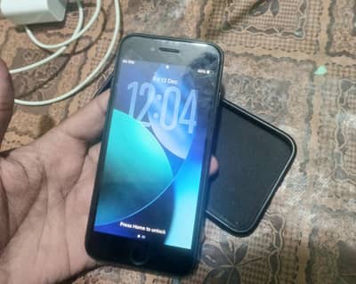 iphone se 3 factory unlock 10/10