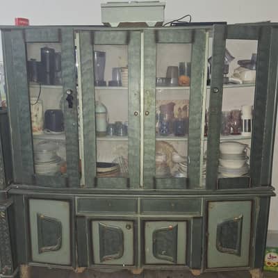 Bartan Almaari Show Case