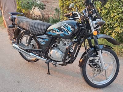 Suzuki GS 150 SE 2022