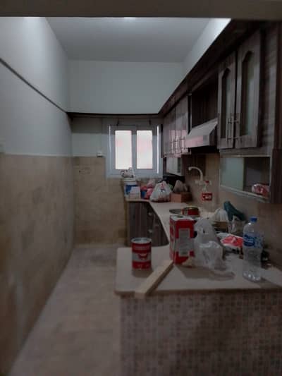 2 bed dd portion available for rent in north Karachi