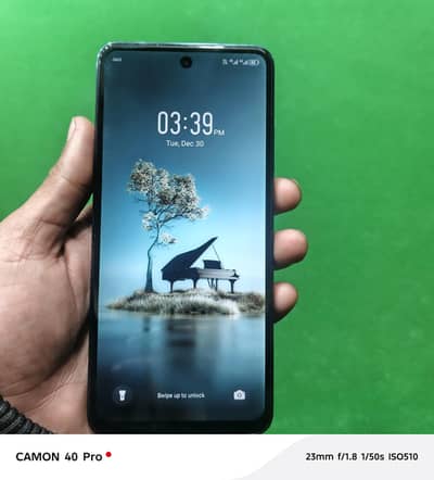 box ghum ho gya hai 10 by 9 condition