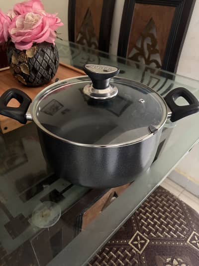 Sonex Deluxe  NON STICK Cookware Pot – Brand New