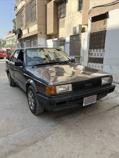 Nissan Sunny LX 1.0