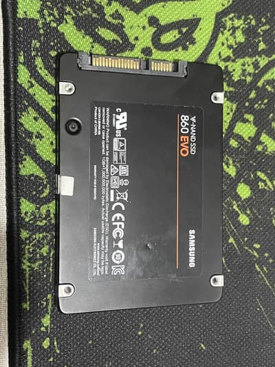 crucial 8gb ddr4 ram 3200mhz samsung evo 860 ssd