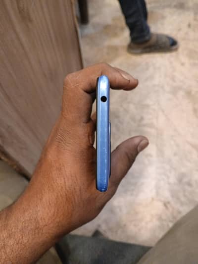 Redmi 10c 4+2/128 used box charger original bhi hai