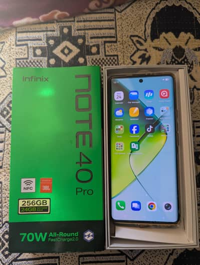 Infinix Note 40 Pro