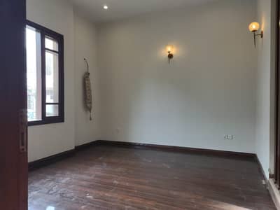 Brand New 120sqyd Bungalow For Sale