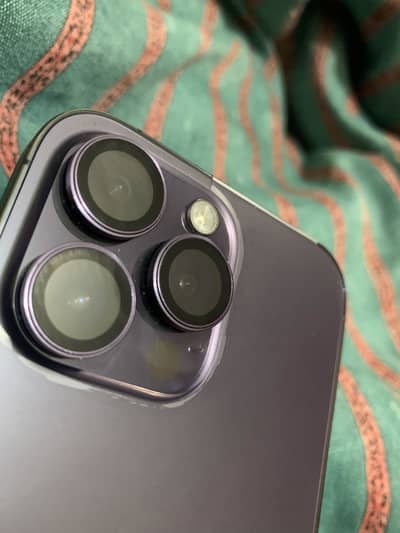 14 pro Max 256 gb LLA model