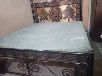 pure Iron bed