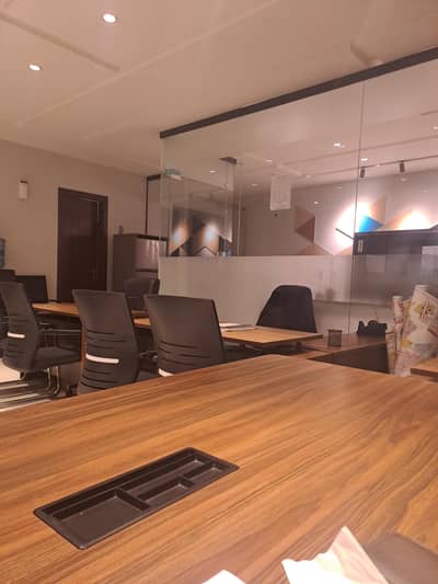 Female Office Management Executive Required – Real Estate Office