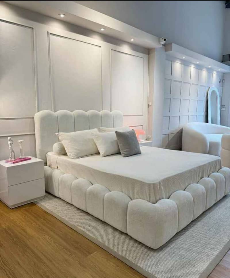 double bed/king size bed/wooden bed/bed dressing/shesham wooden bed 14